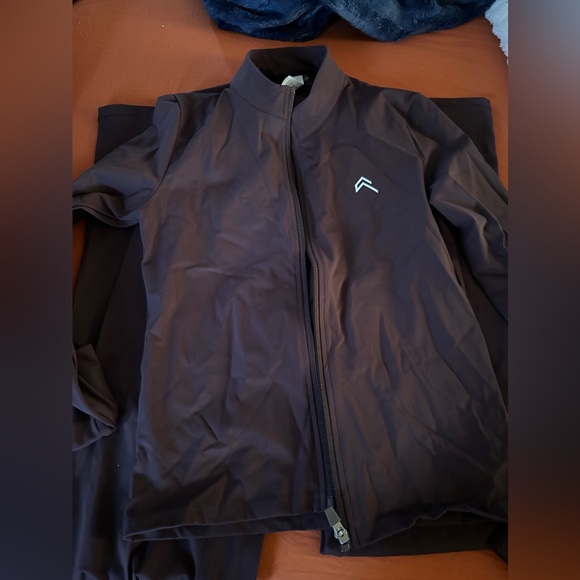Oner Active Unified Jacket and Unified Wrap Leggings in Plum Brown - Picture 3 of 7